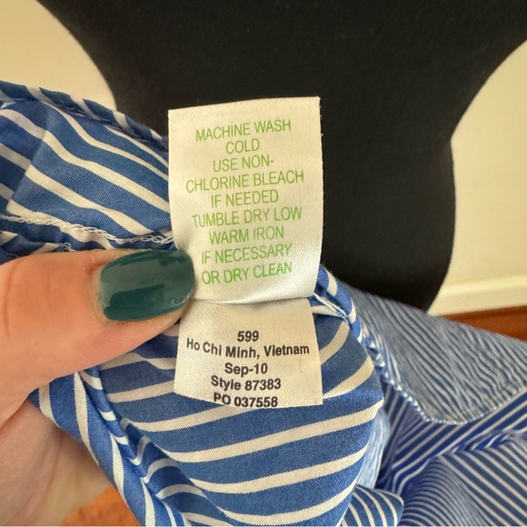 Lilly Pulitzer Jonni Button Front Ruffle Shirt - Picture 11 of 13